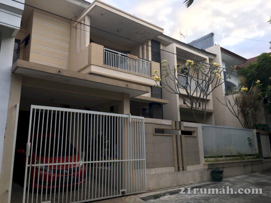 Djual rumah milik pribadi pemakaian pribadi