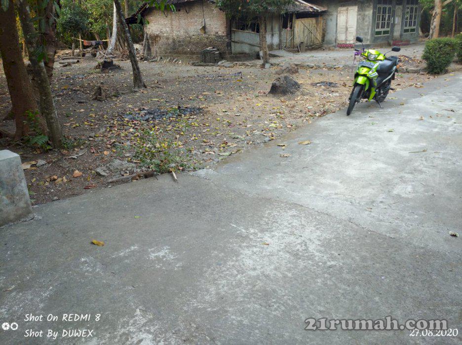 Jual tanah pekarangan dengan kandang ayam