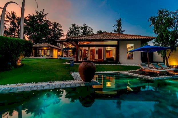 villa maya 4 bedroom pantai pererenan