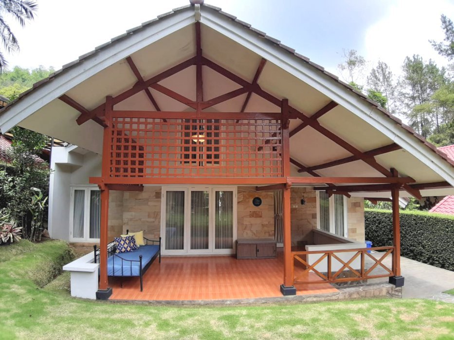 VILLA GRAND TRAWAS MURAH EKSKLUSIF DKT TRETES, PRIGEN, PANDAAN