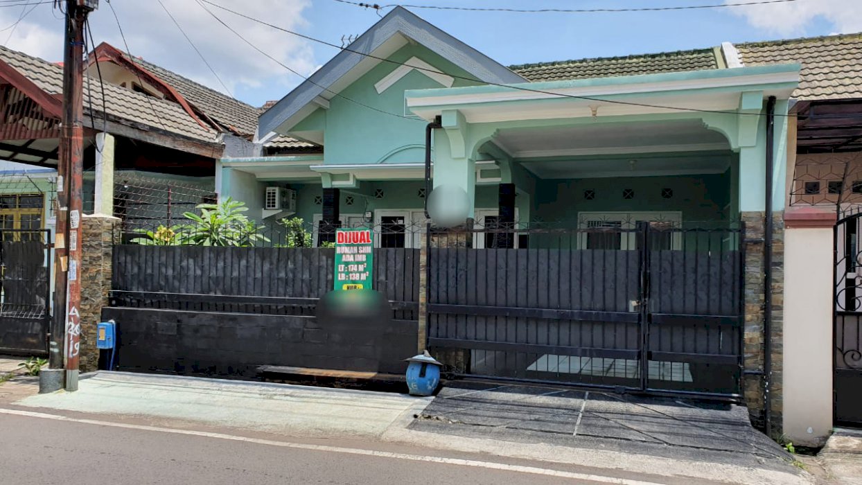 Dijual MURAH Rumah di Jalan Raya Titan, Sulfat, Kota Malang
