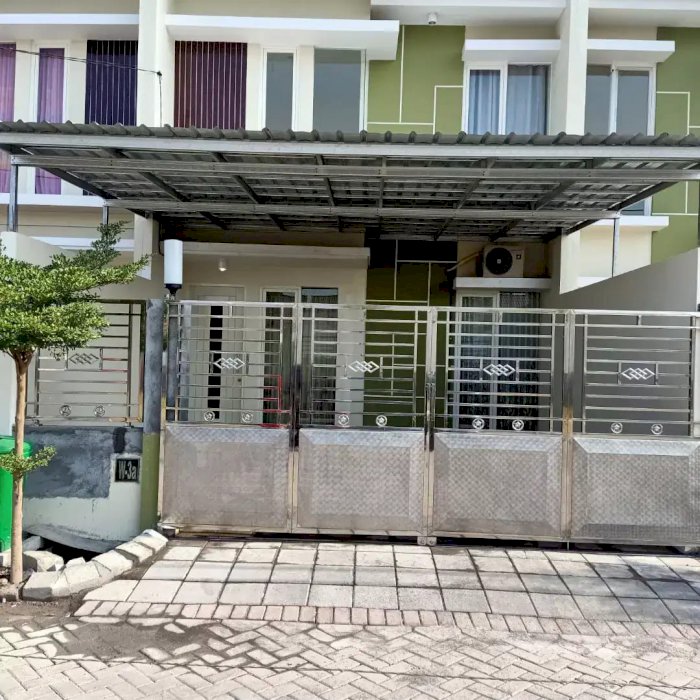 RUMAH GOLDEN GATE LINGKAR TIMUR KEBONSARI CANDI