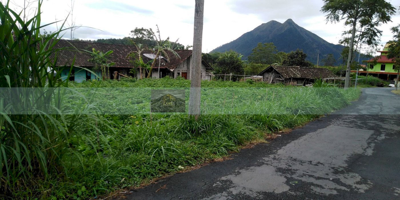 Tanah di Kopeng ada view gunung dan jalan lebar