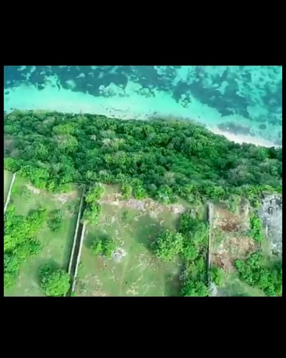 Tanah cliff front pantai pandawa