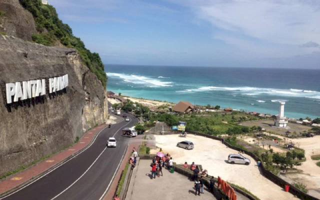 Tanah cliff front pandawa beach,bali