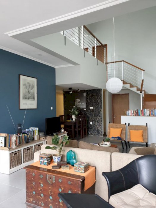 Rumah bagus desain artistik di komplek bangun lestari,