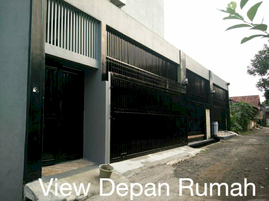 Di Jual Rumah plus 2 Kamar kost di Pamulang