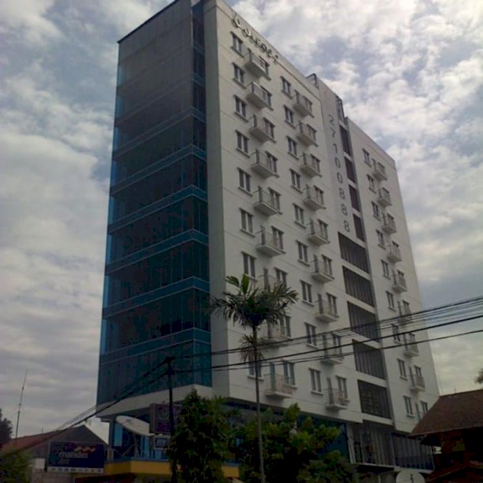 Dijual Plaza Oleos II Simatupang Jakarta Selatan