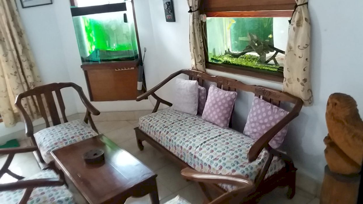 Rumah gandeng di denpasar timur luas 275m