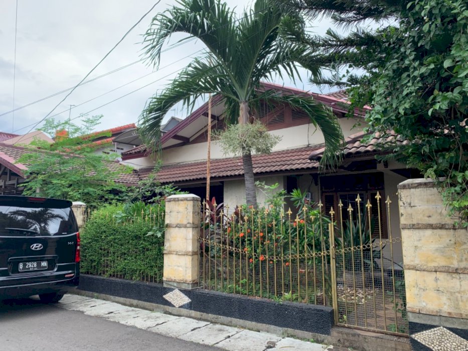 Rumah luas 480m di perumahan nyaman asri
