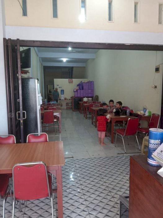 Ruko 3 lantai  Di poros  Jalan Sultan Alauddin