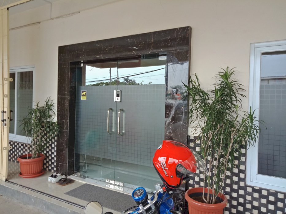 DIJUAL REDDOORZ HOTEL NEAR EXIT TOL CIAWI