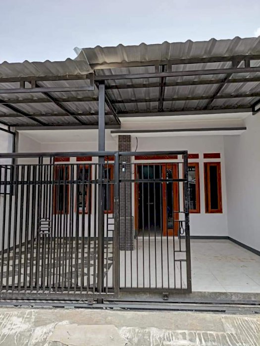 Rumah cantik minimalis lux lokasi strategis bebas banjir