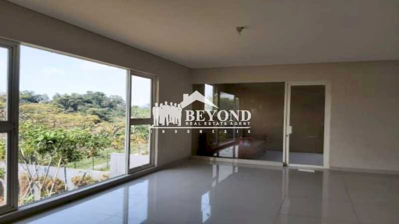 CARI YANG BERKELAS DAN BERKUALITAS ? FIX RUMAH DI KOTA BARU PARAHYANGAN, BANDUNG