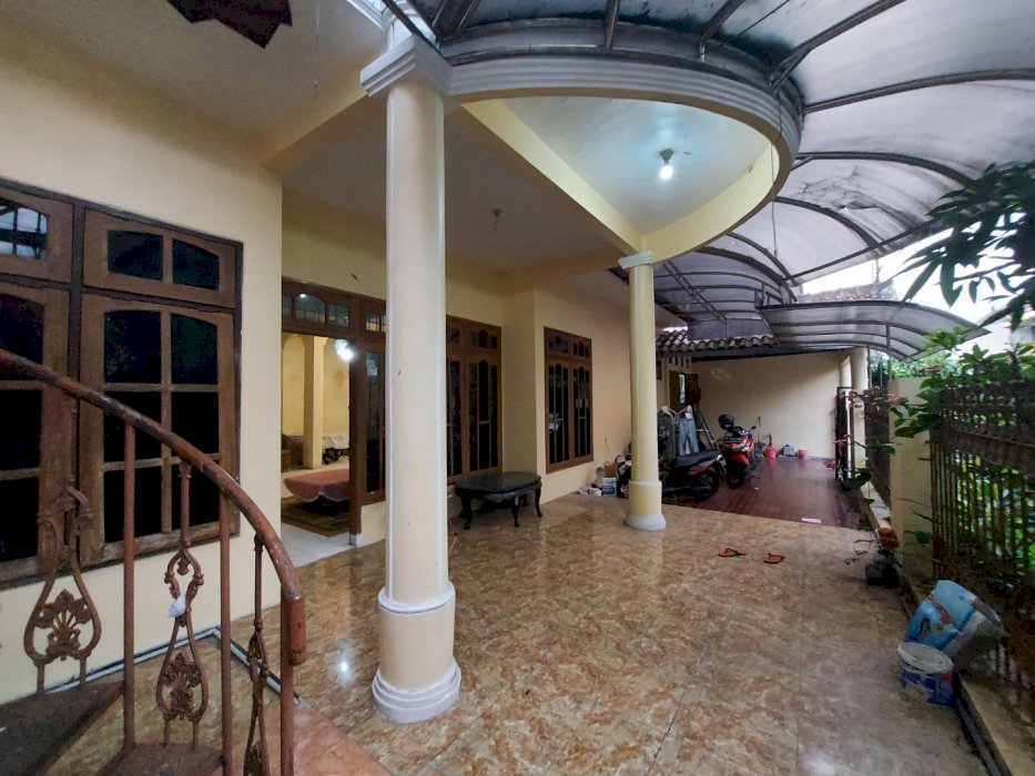 Rumah kost 14 kamar di dieng tidar