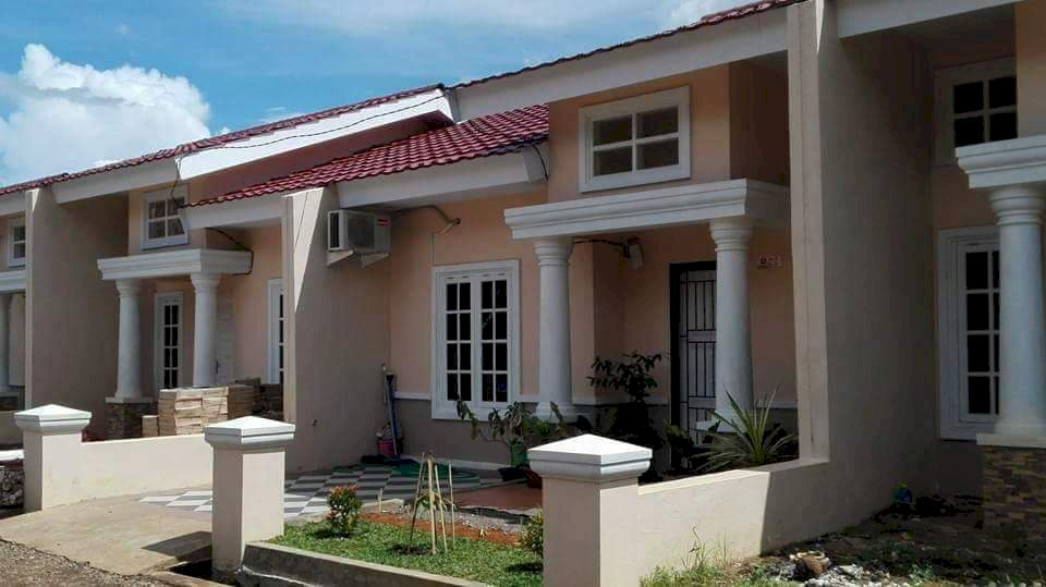 Rumah cantik jalan poros