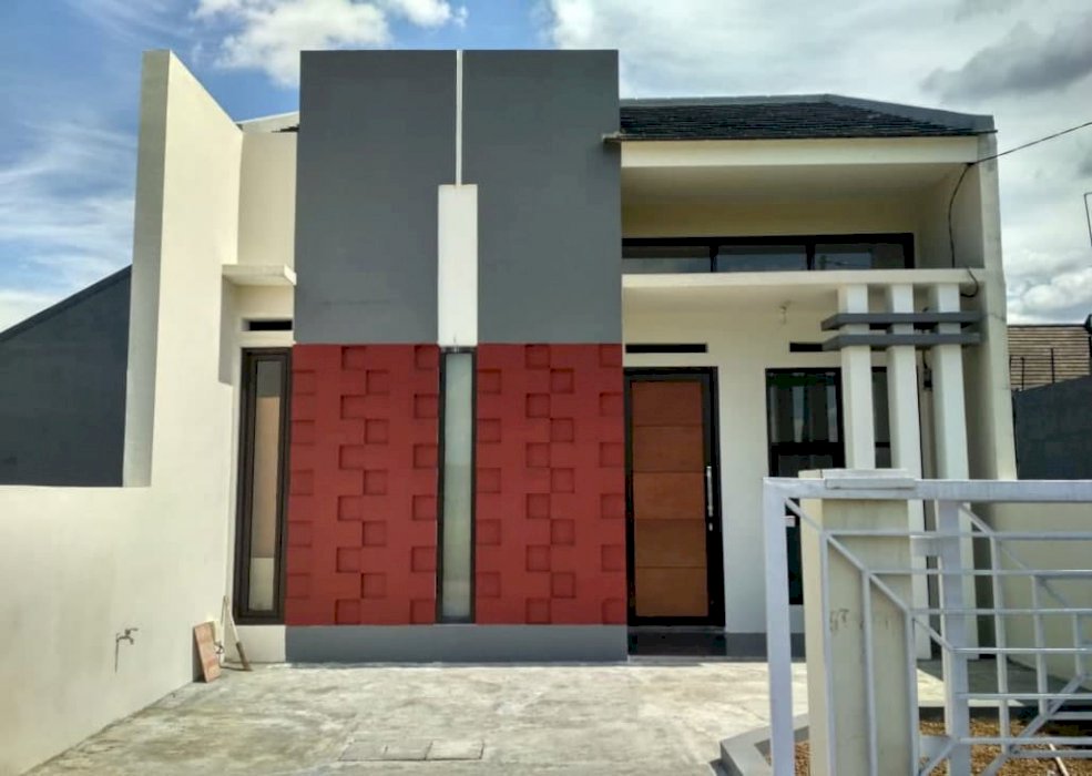  Rumah Ekonomis di Cisaranten Kulon Arcamanik,Kota Bandung Dekat Borma