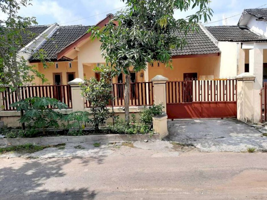 TURUN HARGA RUMAH LUAS 4 KAMAR TIDUR DI TAMAN GADING