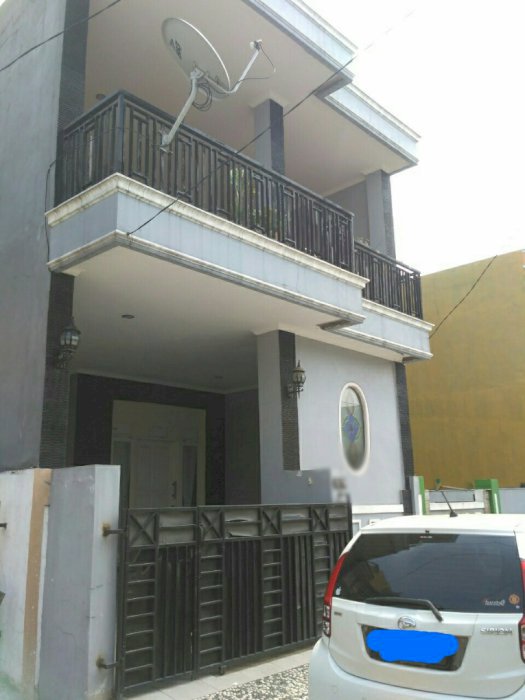 gallery cover