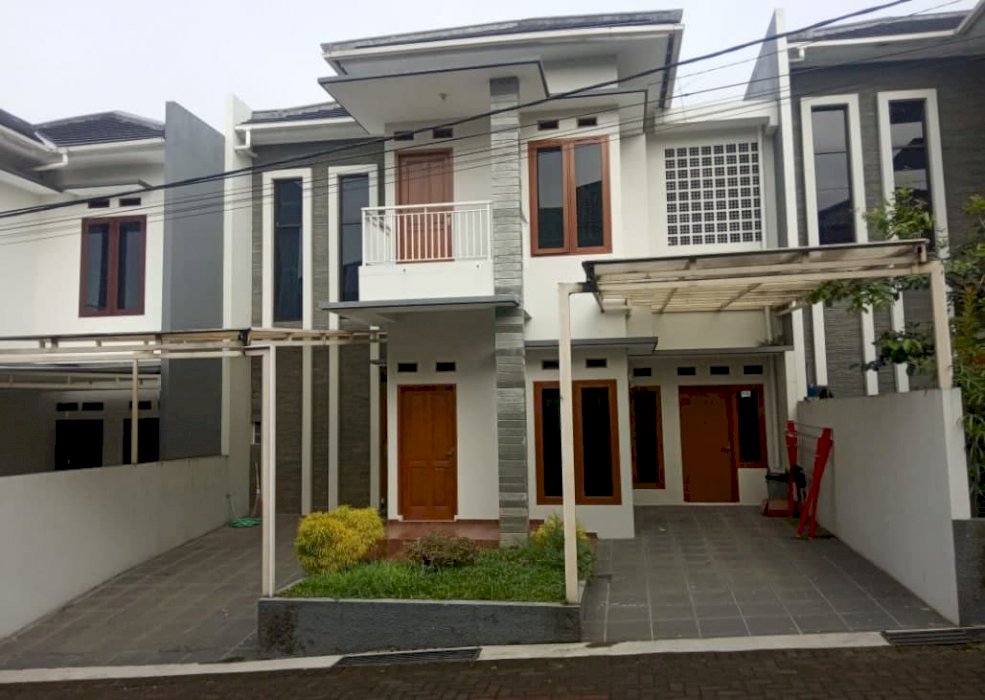 Rumah Bagus Siap Huni di Hla Cluster Permana Citeureup Kota CImahi