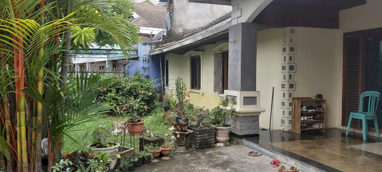 Rumah Tua di tengah kota dekat ke Petarani dan Panakukang