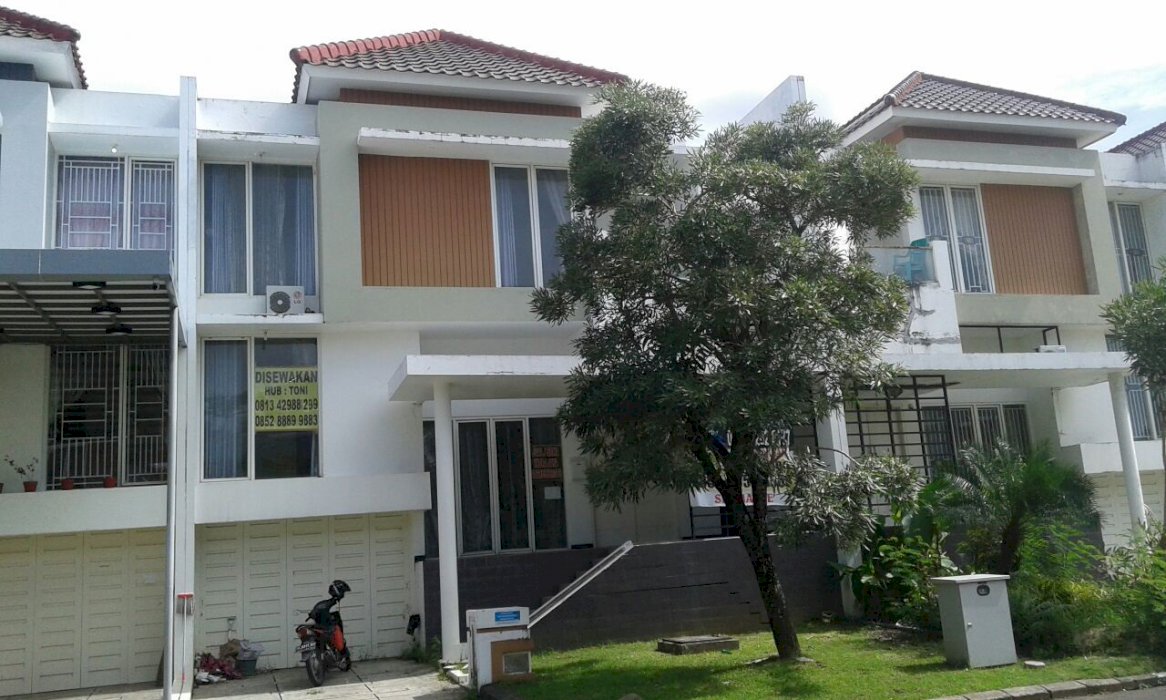 Rumah 6 kamar di cluster terdepan Citraland Celebes