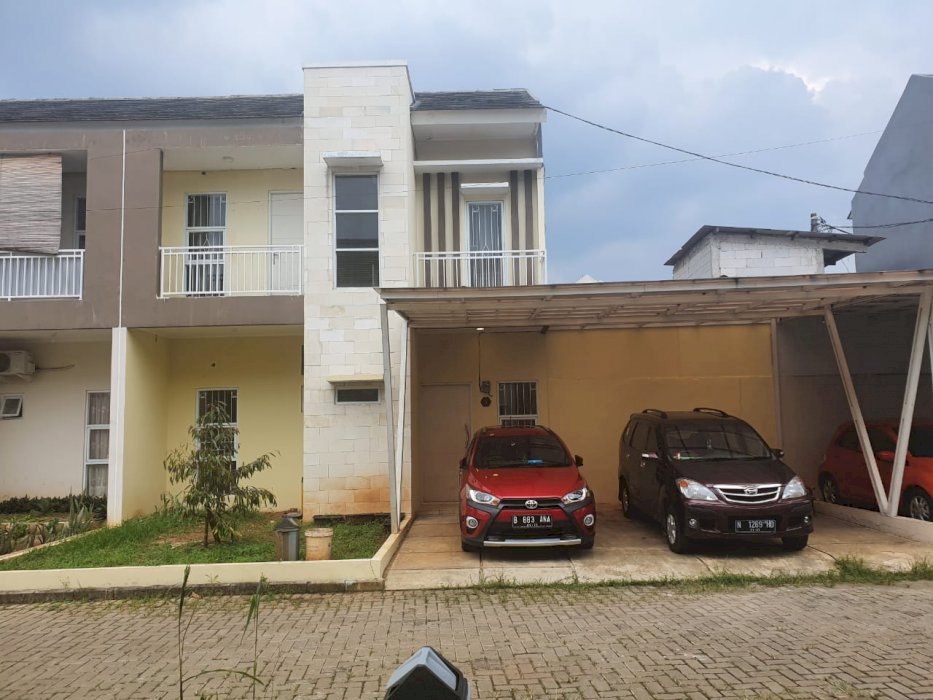 D'aselih Mension di sewakan .Lok Strategis .Murah