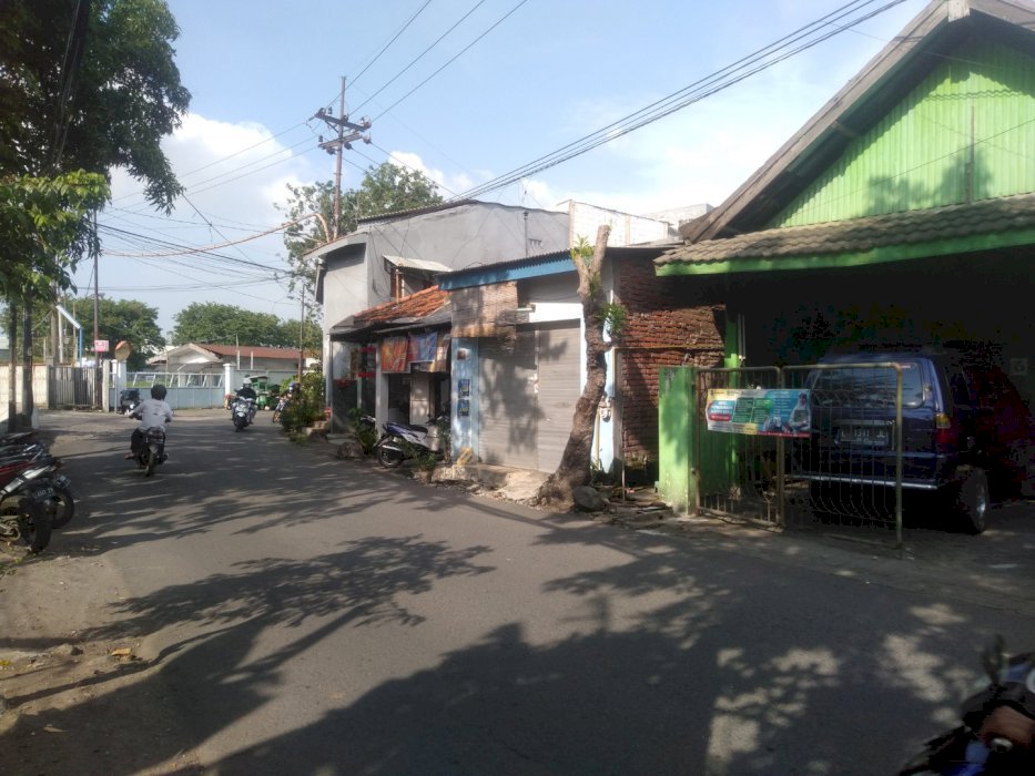 Rumah usaha  di jual murah  Kedung asem raya Rungkut