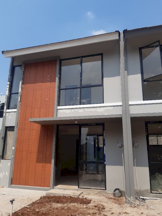 Rumah Karawaci Bagus Akses dekat Toll