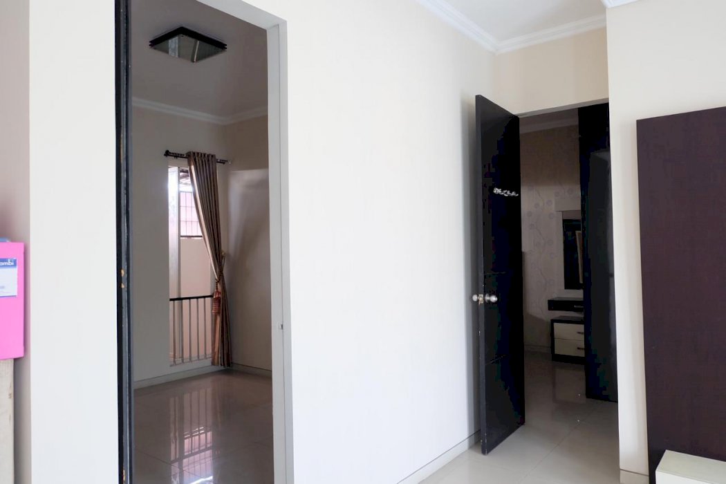 Rumah Mewah Tengah Kota dekat Veteran dan Petarani