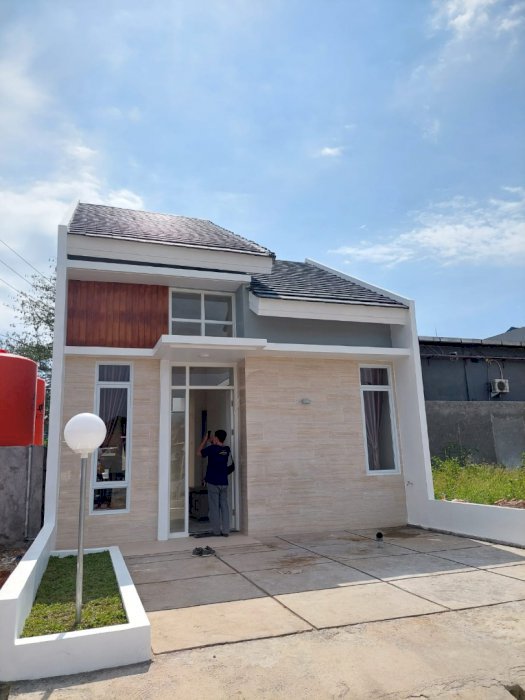 (DIJUAL) MATOA REGENCY RUMAH BELAKANG POLDA MAKASSAR