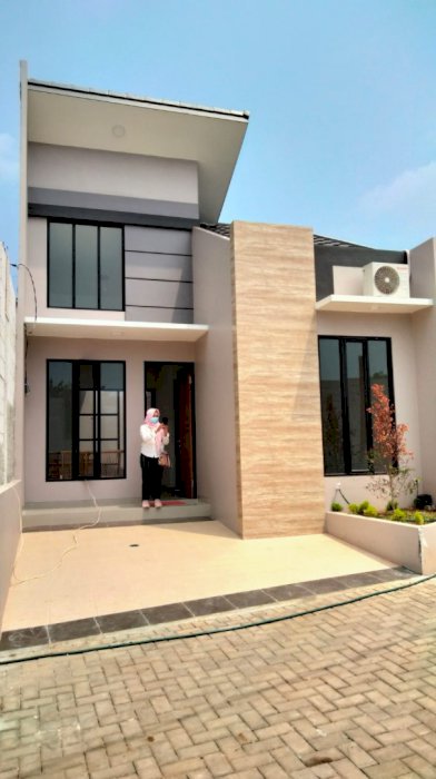 TOWN HOUSE SIAP HUNI LOKASI PAMULANG