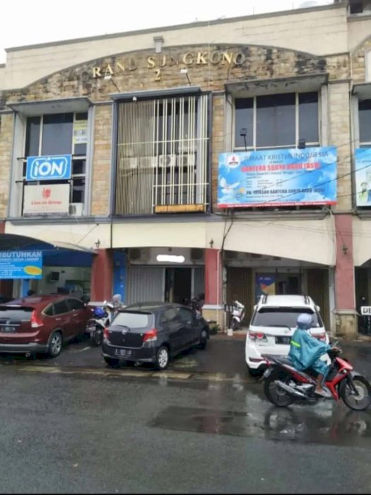 Ruko Mayjend Sungkono Brand New full furnished