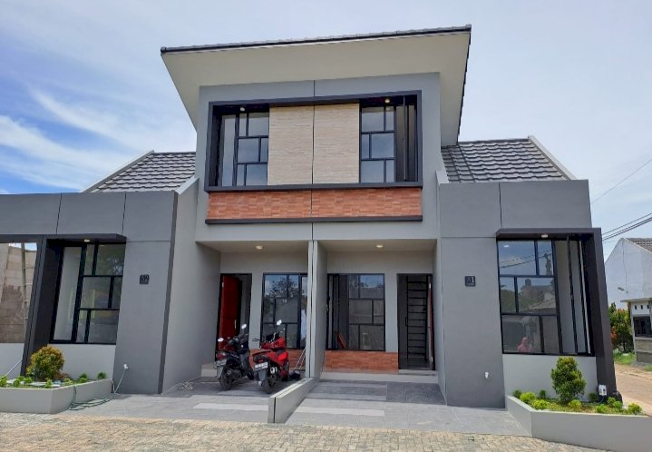 TOWN HOUSE SIAP HUNI HARGA TERMURAH DEKET WALIKOTA TANGSEL