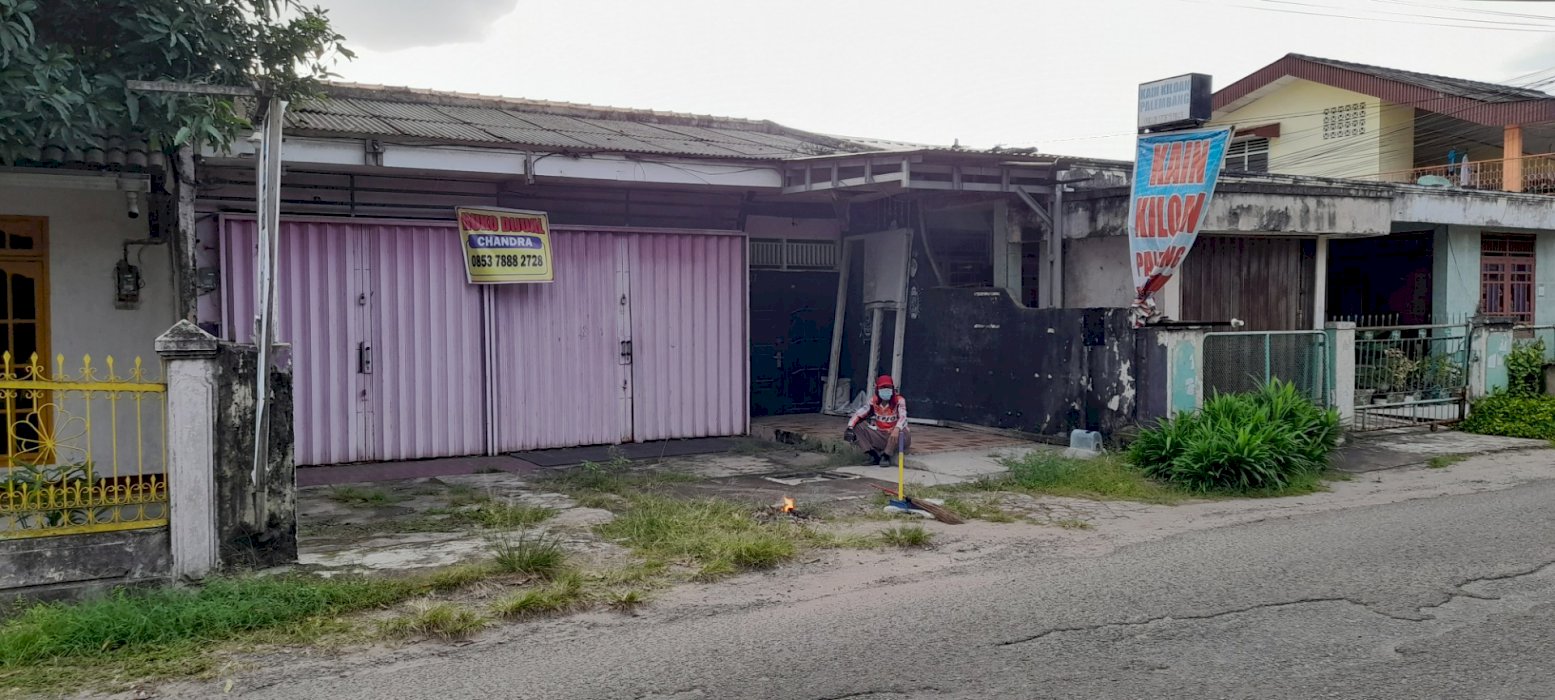 Musi Raya masuk dari simpang Bombat 1 lahan isi 3 pintu ruko 1 lantai