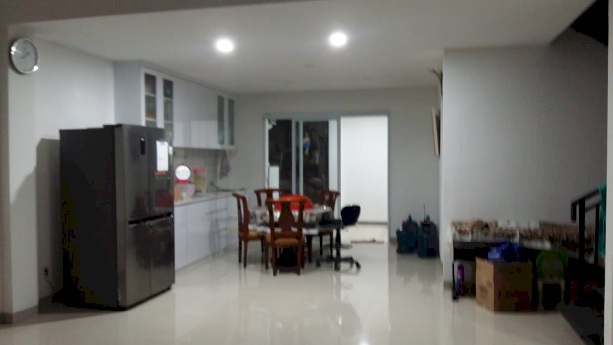 DI JUAL RUMAH STRATEGIS,JOGLO JAKARTA SELATAN