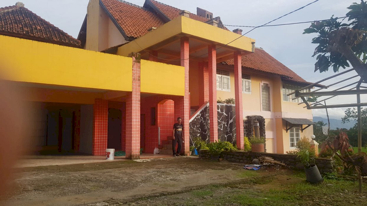 Villa nyaman dan asri di Palabuhanratu - Sukabumi, Jawa Barat