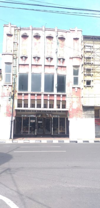 Gedung mini Tua,Jl.Ahmad Yani simpang Jl.Perdana, Kesawan, Medan