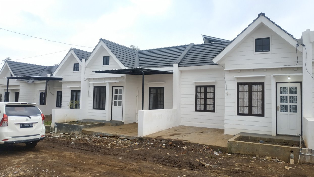 RUMAH CANTIK EROPA KLASIK di Malang