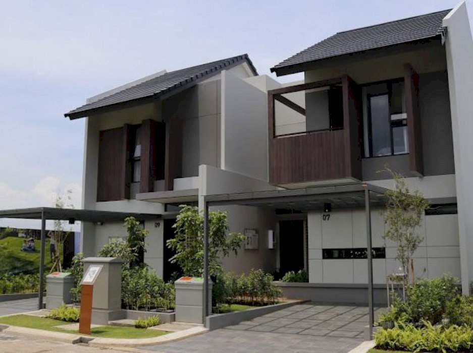 RUMAH 2Lantai di KAWASAN Gedebage dekat Gerbang Tol dekat kampus ITB BANDUNG,