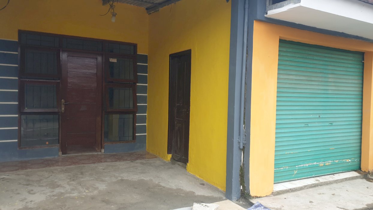 Rumah renopasi ccln murah  dkt kawasan industri 081298889941