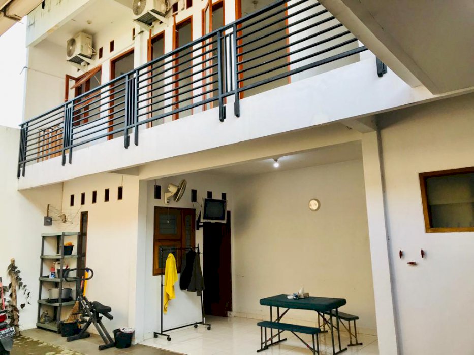 RUMAH DI JUAL  DI DEKAT JL JEND SUDIRMAN  PERUMAHAN SUDIRMAN INDAH