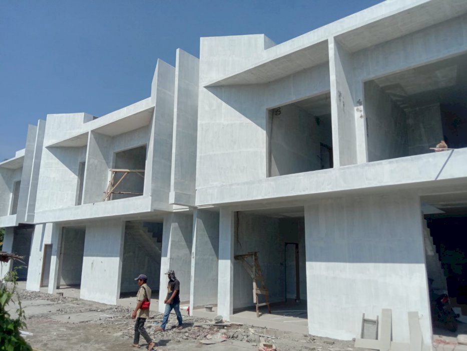 Di jual Town house 2Lantai promo Booking fee10JUTA langsung Akad