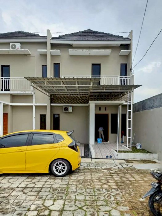 Rumah Murah 2 Lantai dekat kampus UMS, transmart mall, Rs. UNS