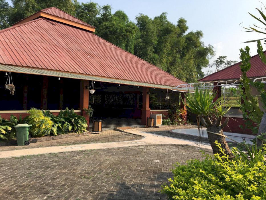 Rumah Usaha dekat berbagai tempat wisata yang potensial untuk usaha