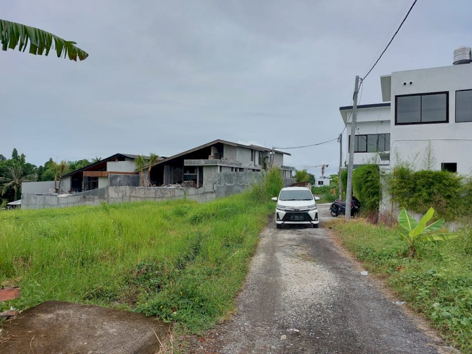 Sangat langka dan harga miring tanah di lokasi pererenan itr kuning