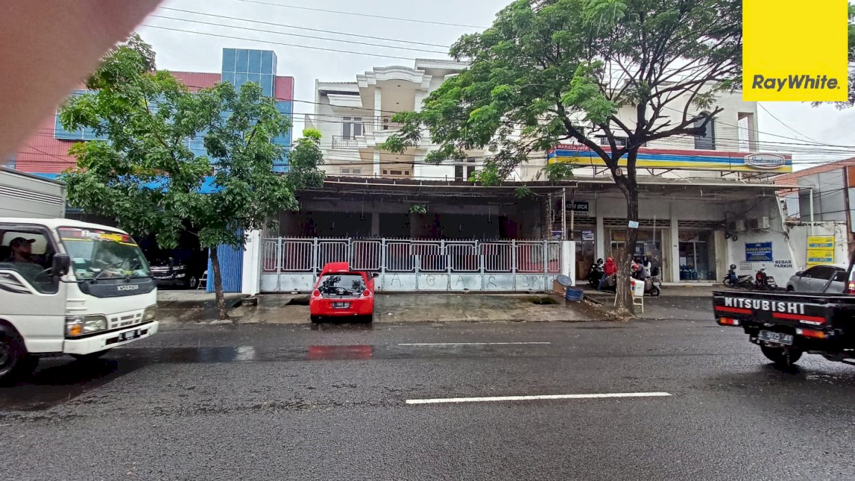 Dijual Cepat Ruko Siap Pakai Lokasi Di Barata Jaya, Surabaya