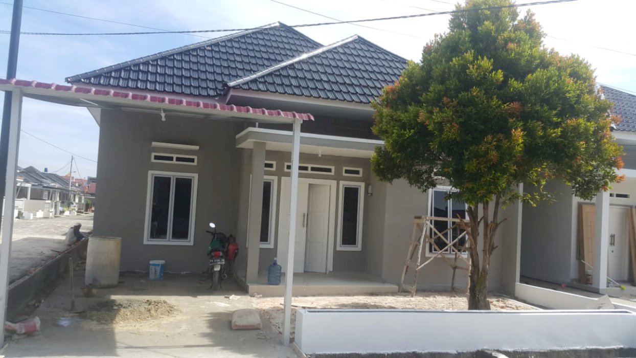RUMAH CLUSTER DI JUAL TYPE 50 LOKASI DEKAT KE SKA BEBAS DESIAN RUANGAN