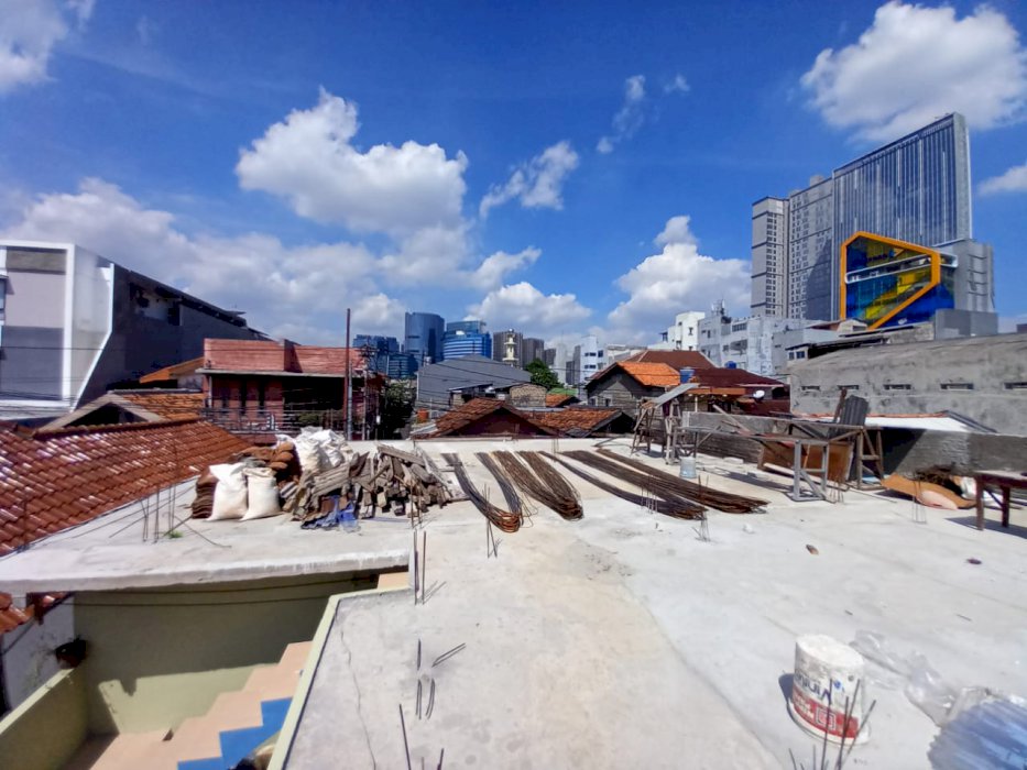 DISEWAKAN SPACE ROOFTOP DI LANTAI 2