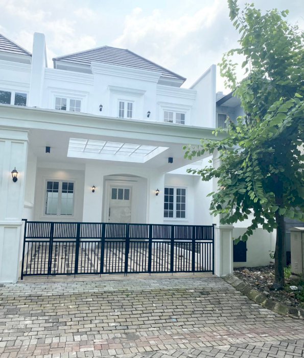 Dijual Rumah Baru Gress Graha Famili Model American Modern